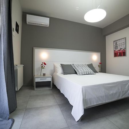 Sikania Casa Diamond Месина Екстериор снимка